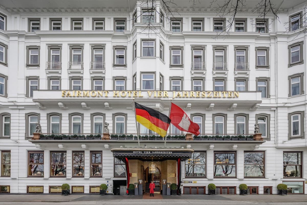 Fairmont Hotel Vier Jahreszeiten