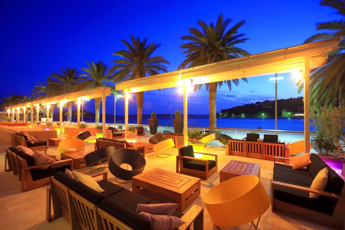 Riva Marina - Hvar Hotel