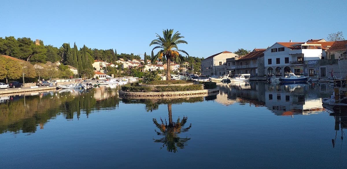 Hvar