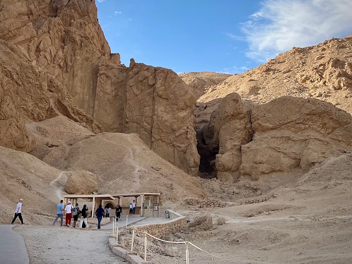 Valley of the Queens